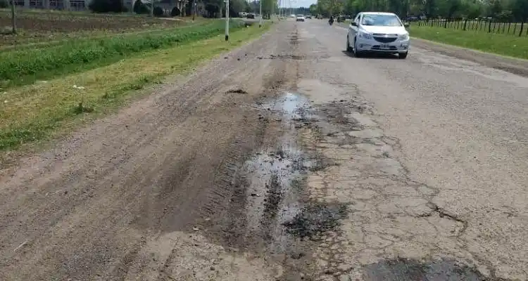 La Justicia ordenó reparar la ruta 1001 y madres de la escuela 13 piden que se contemple ese tramo del camino