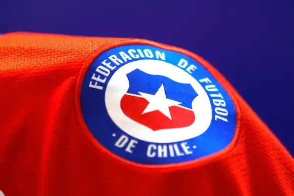Polémica reestructuración en el fútbol de Chile