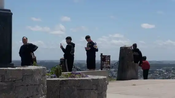 Fin de semana largo: turistas visitan la ciudad y aprovechan los paseos
