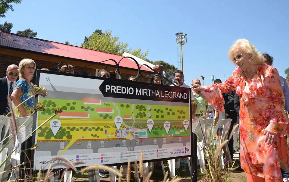 Año 2018, Mirtha junto a su hermanos visitaron la ciudad que los vio nacer.