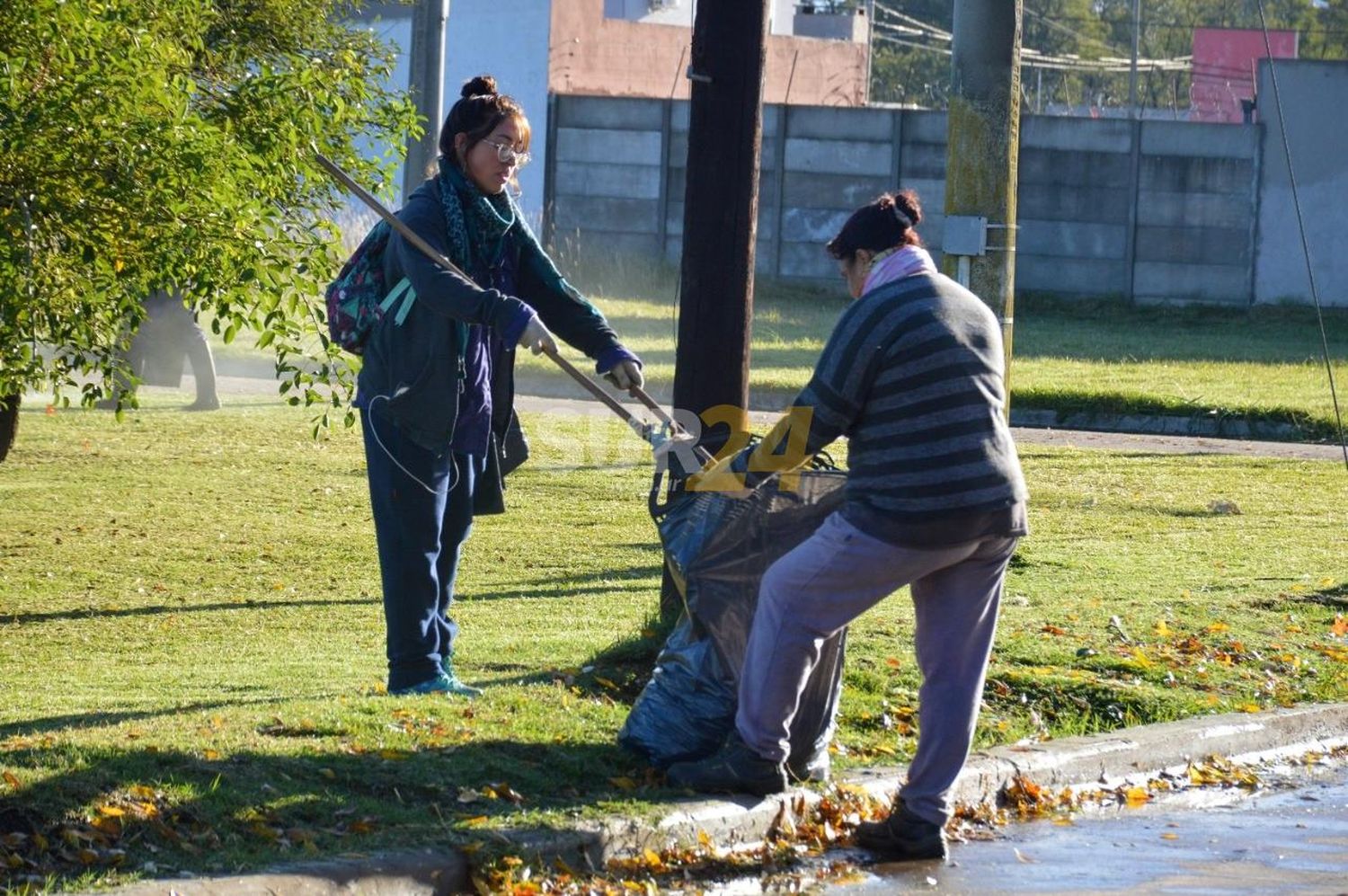 Tras la tormenta, jornada intensa de trabajo para el personal municipal de limpieza