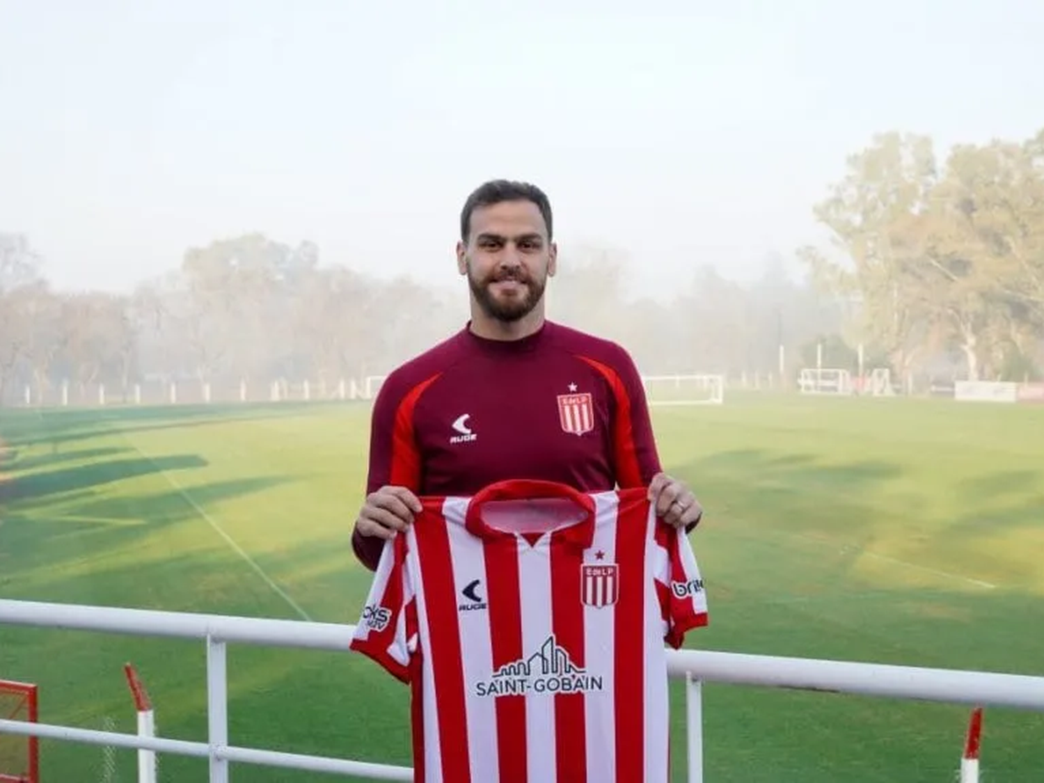 Tras su salida de River, González Pirez inicia su segundo ciclo en Estudiantes