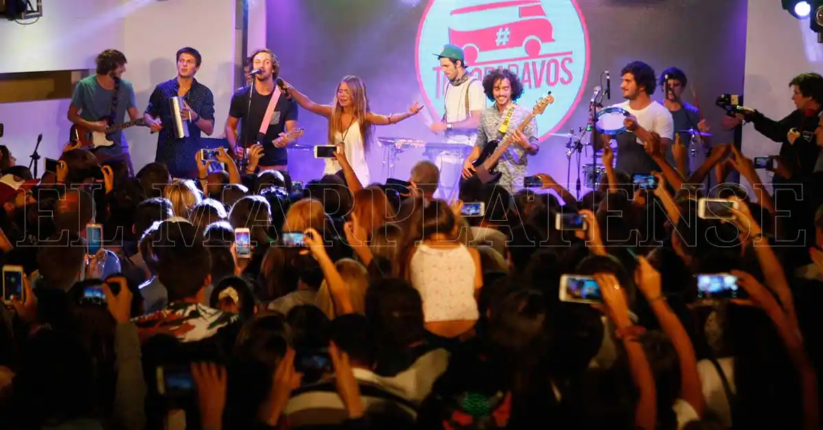 Toco Para Vos hizo bailar a todo Espacio Clarín