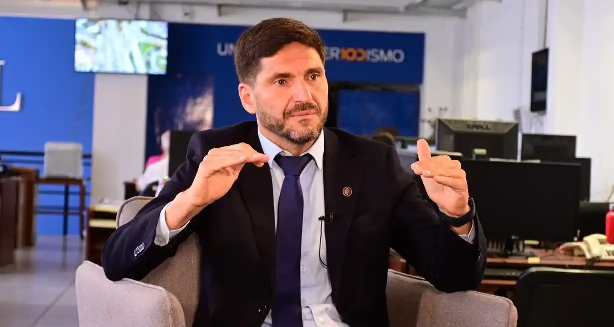 Pullaro ya planteó a El Litoral los temas que considera necesario debatir para incluirlos en el texto constitucional. "Hay políticas que no pueden volver atrás en Santa Fe". Foto: Flavio Raina.