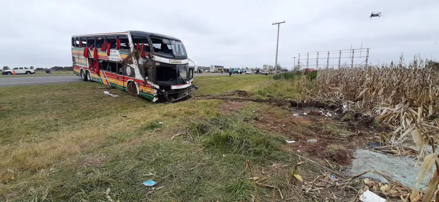 La JST finalizó la investigación de un suceso de un ómnibus que volcó en Chascomús