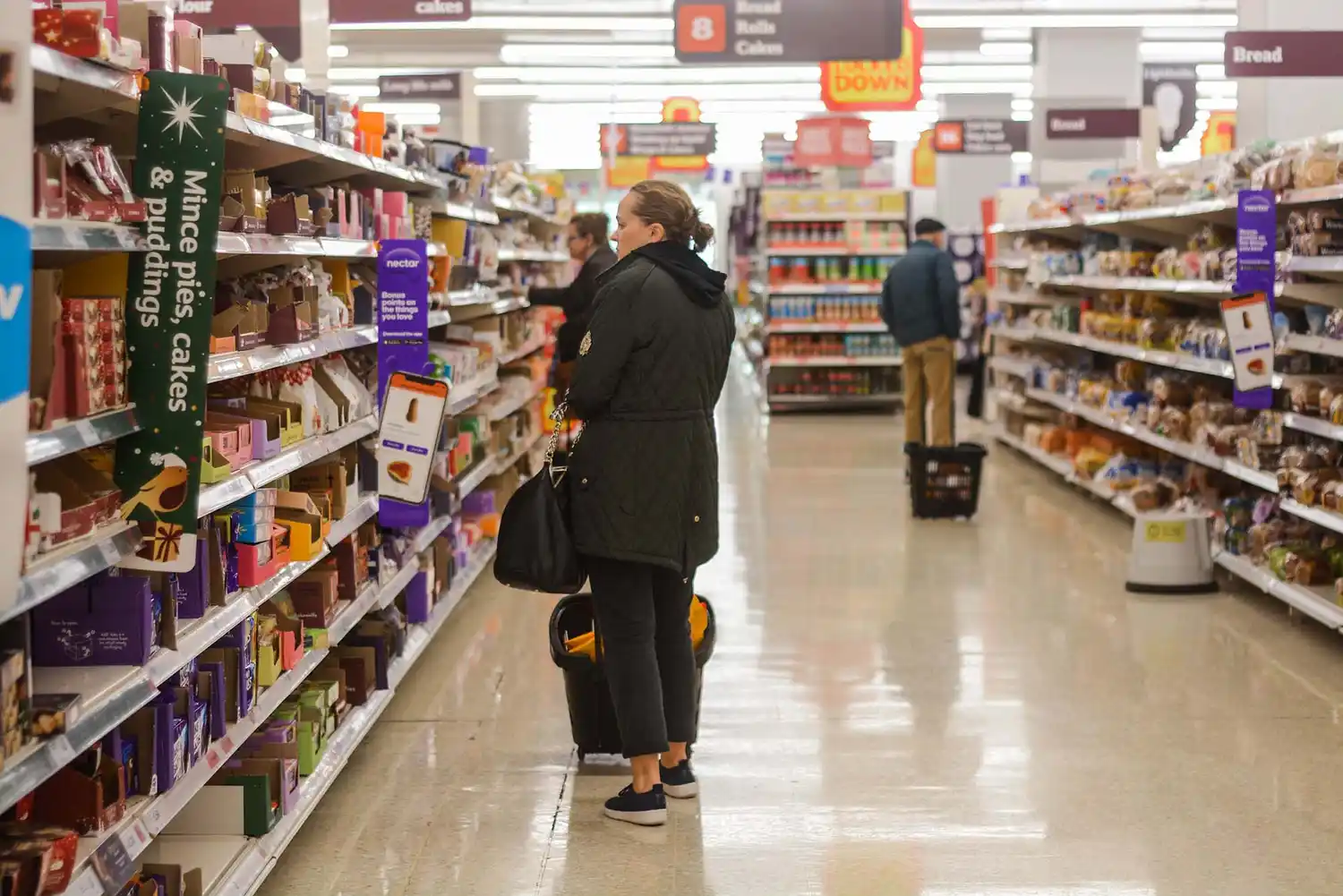 Reino Unido: la inflación se disparó a un 9% interanual, récord en 40 años