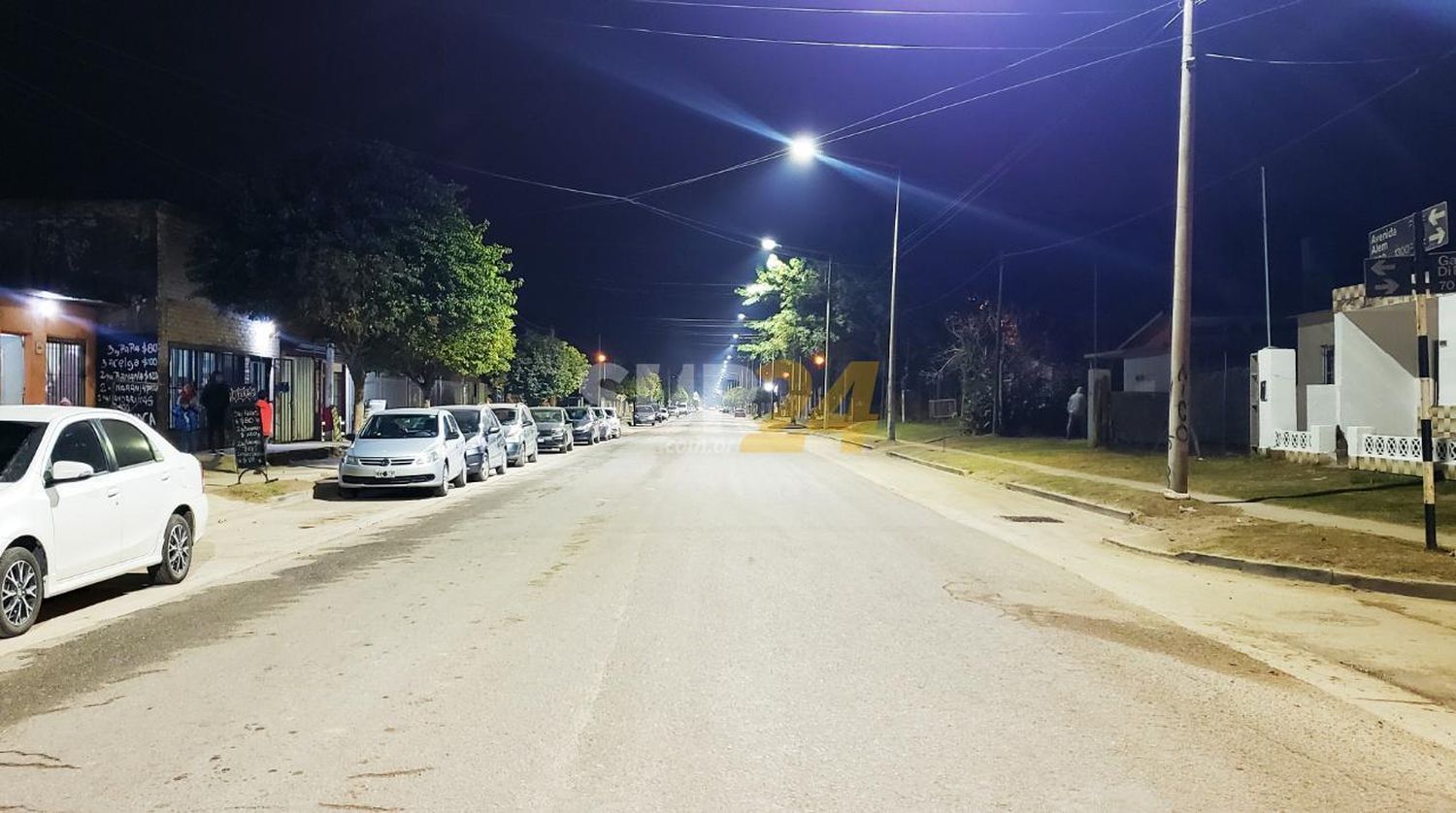 Eficiencia energética y mayor seguridad: inauguraron la nueva iluminación led en avenida Alem