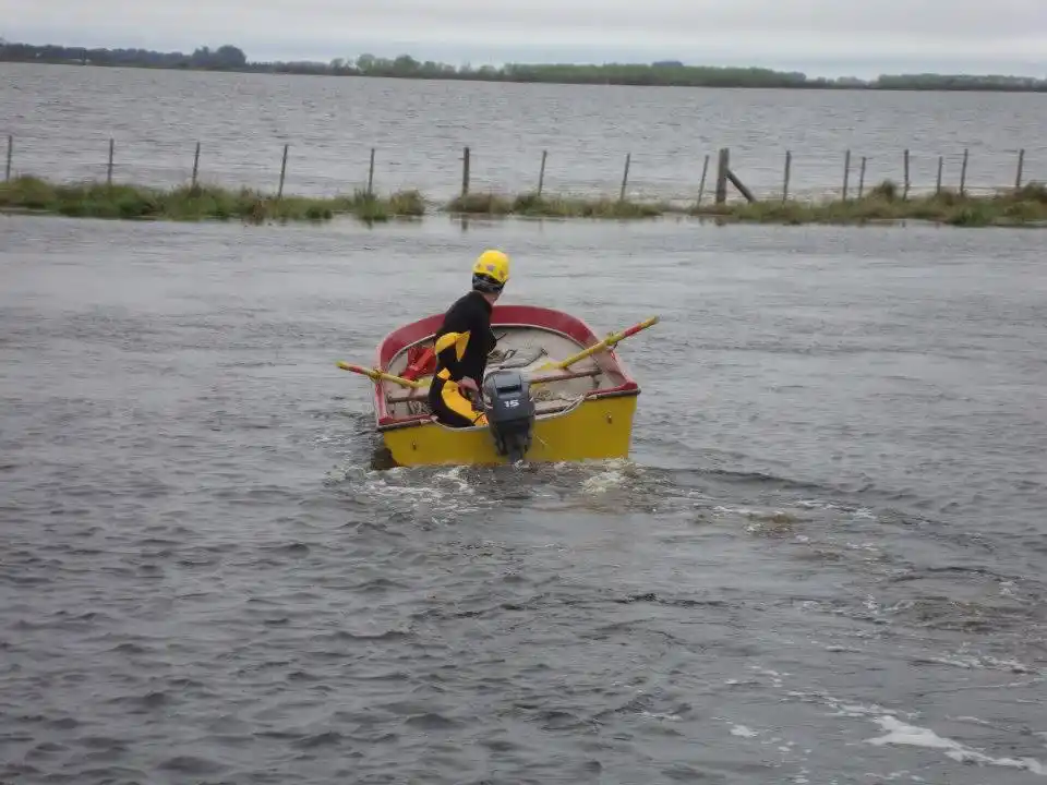 La prevención de inundaciones y el recupero de tierras forma parte de la propuesta.