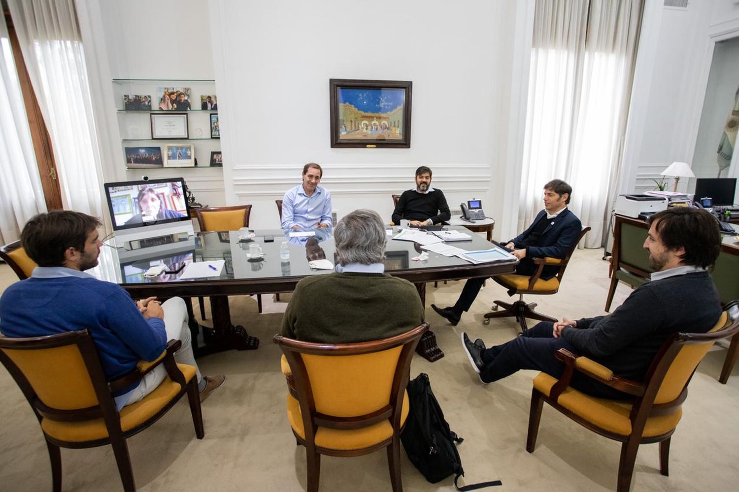 Kicillof se reunió con intendentes de Juntos por el Cambio para analizar el inicio de la "cuarentena administrada"