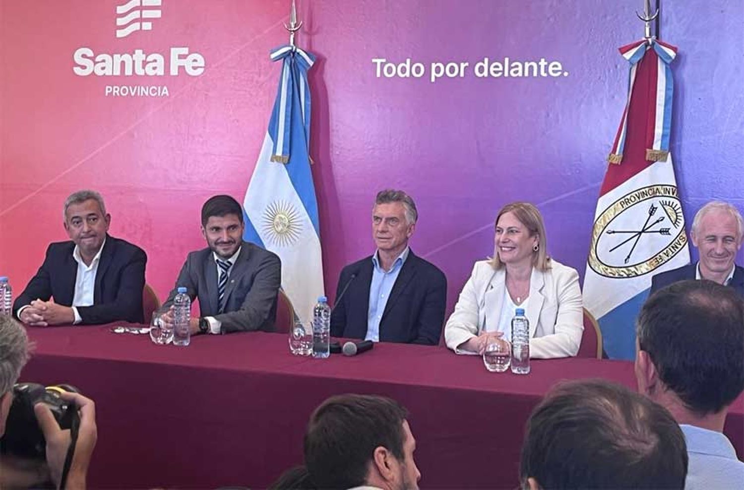 Macri en Rosario: «Estoy seguro que los narcos van a quedar pata para afuera por el coraje de Pullaro»