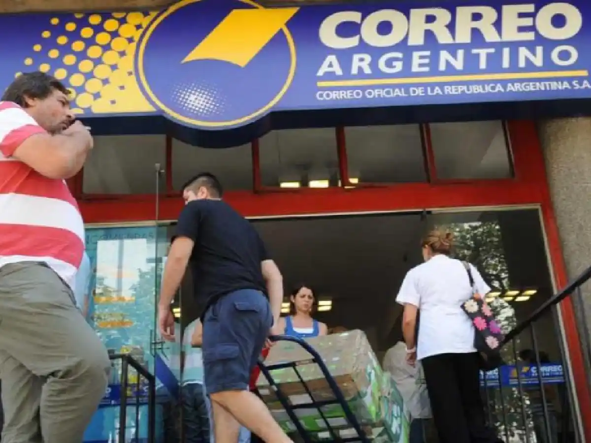 Correo: la justicia decidió intervenir  la empresa propiedad de los Macri   