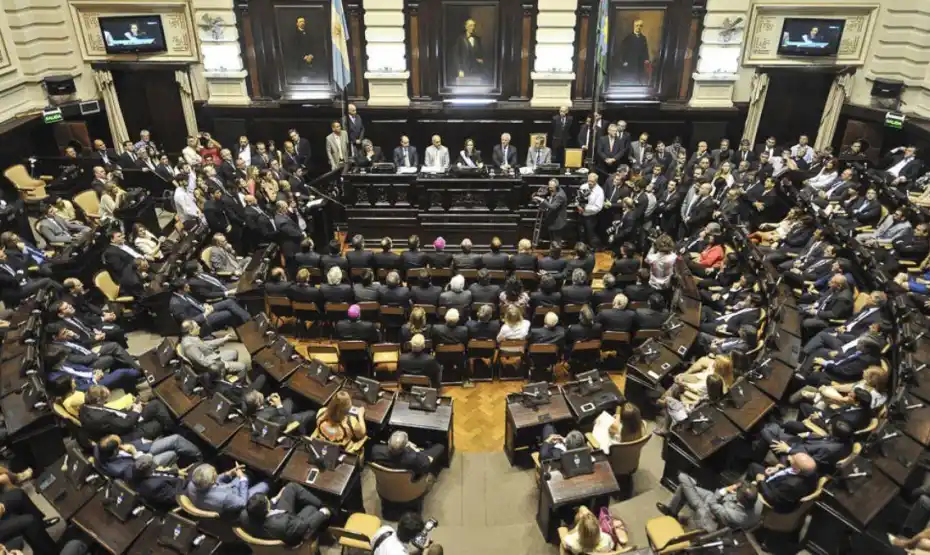 Tarifazo: Diputados aprobó eliminar tasas municipales en facturas de luz y gas