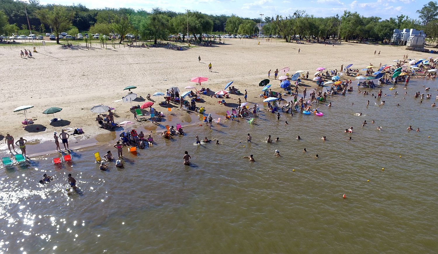 La Fiesta de la Playa tendrá lugar del 17 al 21 de enero en la playa de Banco Pelay