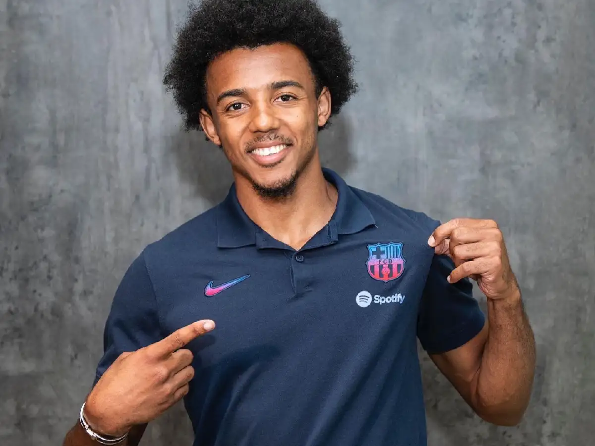Barcelona contrató al francés Jules Koundé