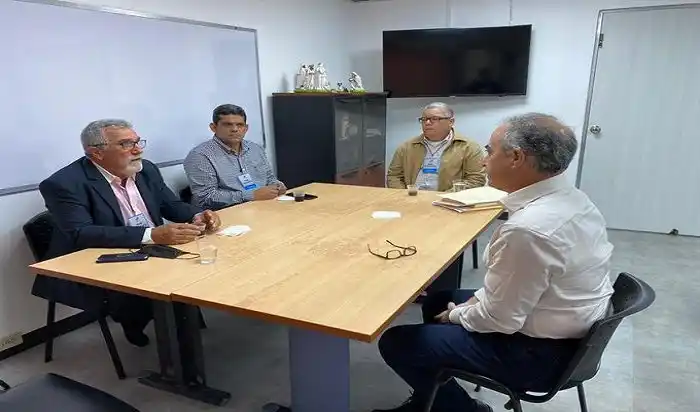IMPUGNAN proclamación de gobernador y alcaldesa de Apure ante el CNE