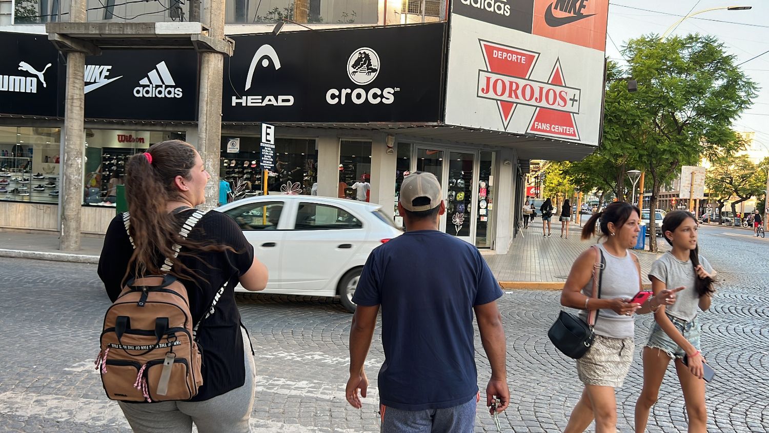 En el centro de la ciudad ayer a la tarde no se sintió la medida de fuerza