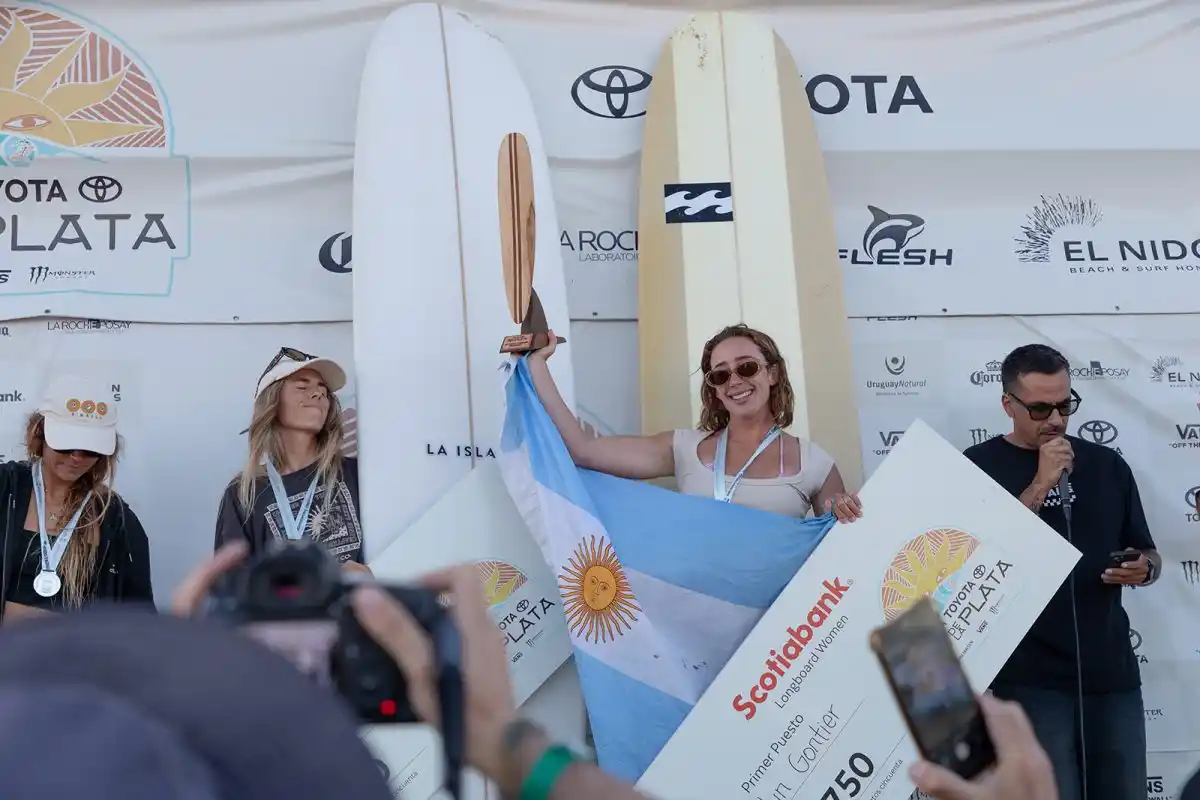 Evelyn Gontier y un gran primer puesto en Longboard damas