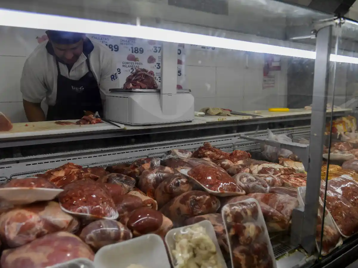 En cuarentena se comen más milanesas y hamburguesas que asados