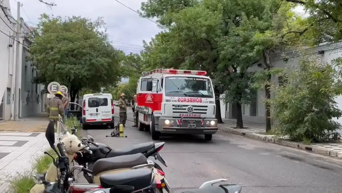 Alarma y evacuados en el centro de Sunchales por una importante fuga de gas