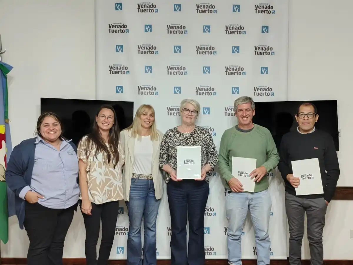 Integrantes del programa municipal.