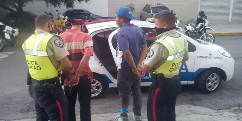 Tres robos fueron frustrados por PoliChacao en menos de 24 horas