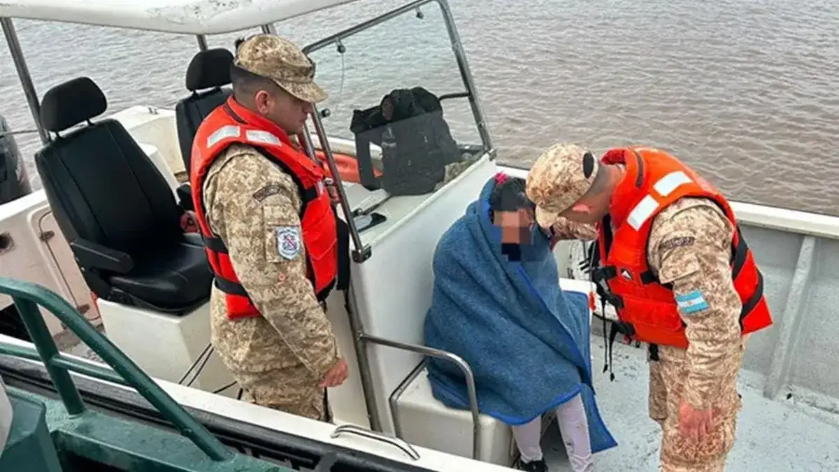 Prefectura rescató a una mujer que pedía auxilio en las aguas del río Uruguay