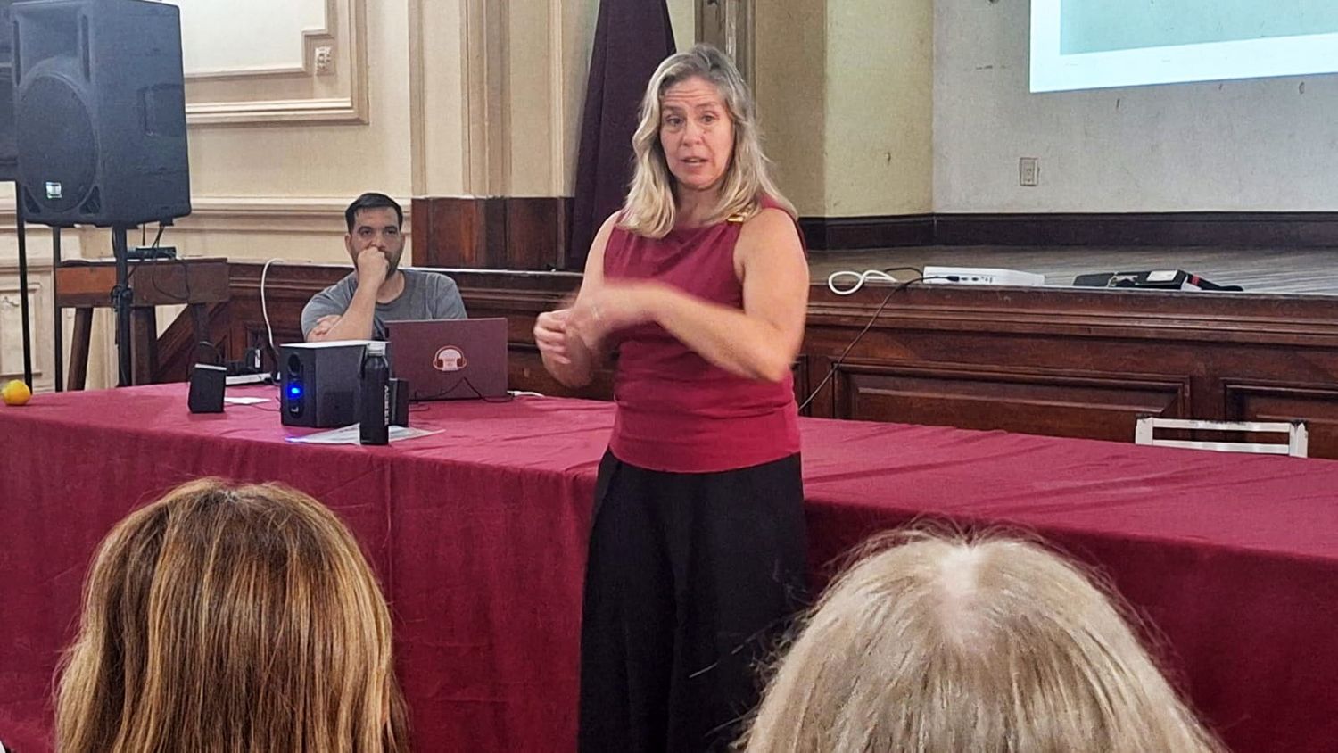 “Paz en la tormenta”: una charla para aprender a resolver conflictos desde la comunicación