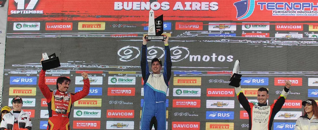 Franco Villabrille Neila y el podio soñado