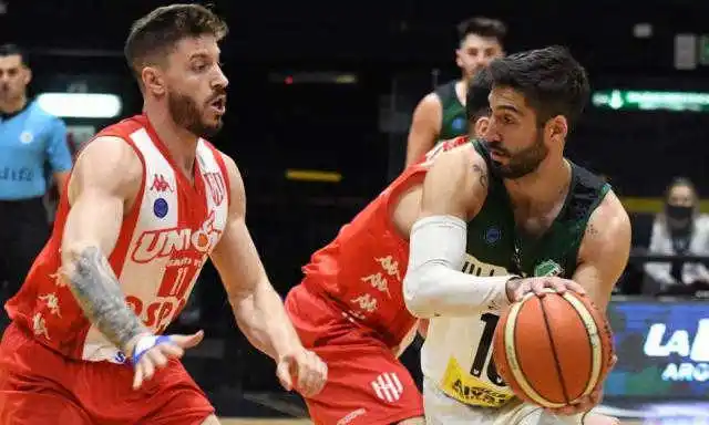Villa Mitre le ganó el tercer partido a Unión y estira la serie