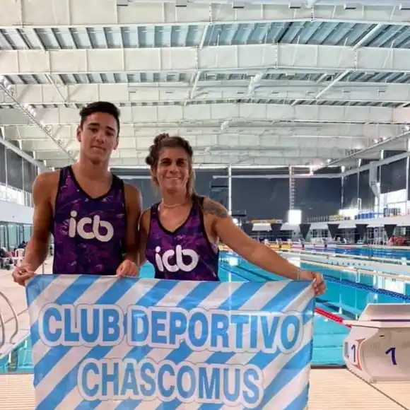 Bautista Figueroa disputa campeonato nacional de natación en el Parque Olímpico