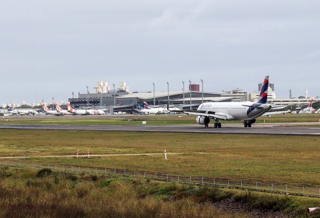 LATAM resumes flights between Lima and Porto Alegre