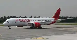 Avianca dejaría de volar en la Argentina