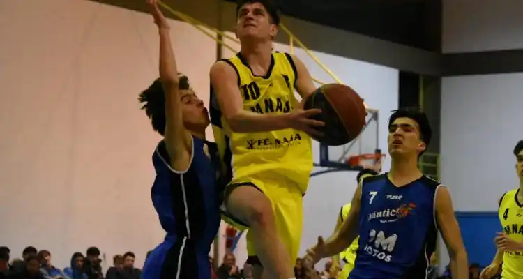 Liga U17: El poderío de Gimnasia de Pergamino fue demasiado para Náutico