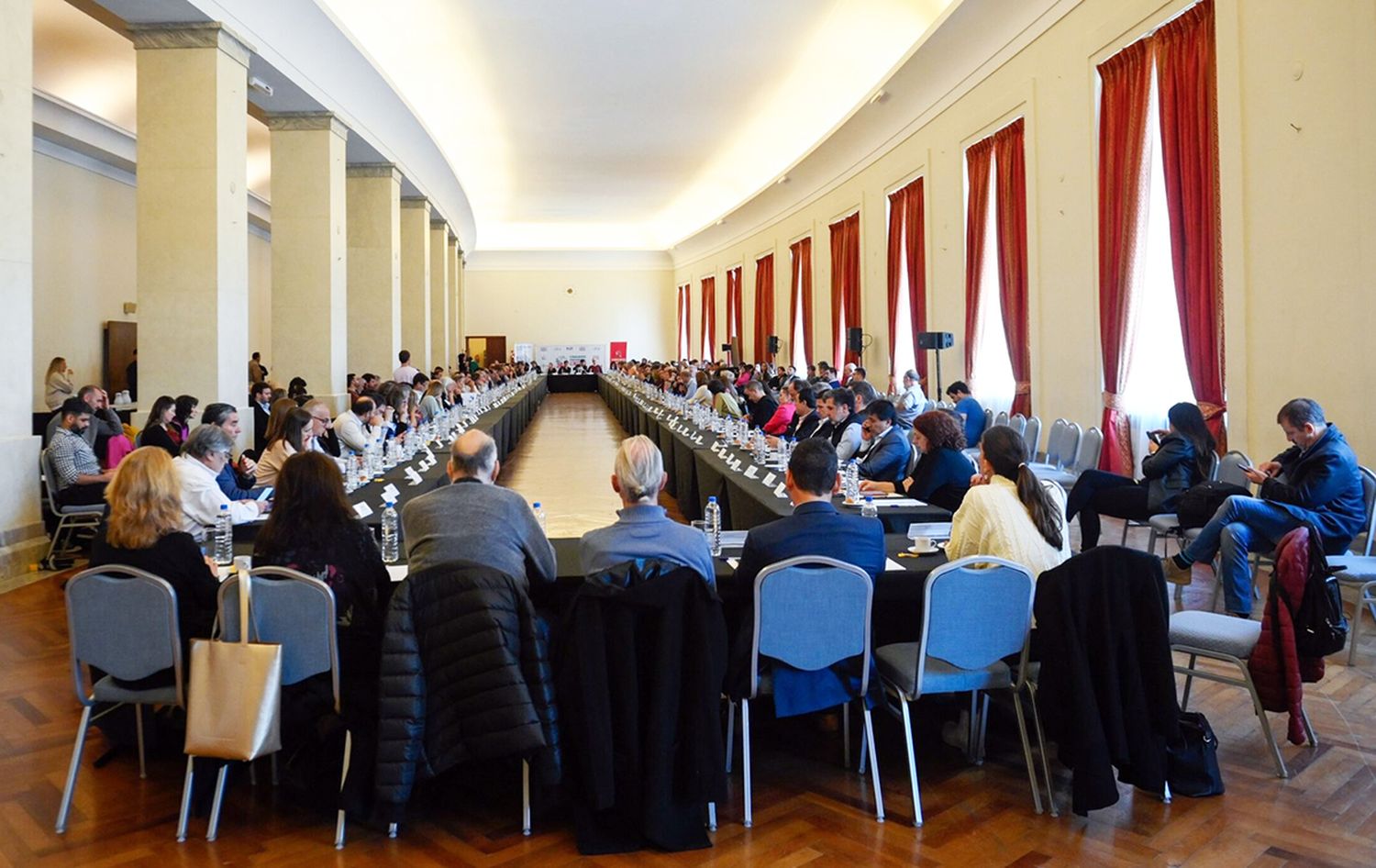 Importante encuentro. Hubo representantes de los 135 municipios bonaerenses