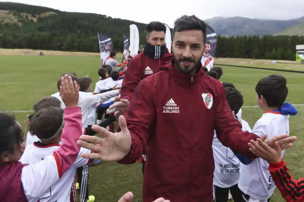 River se quedó sin Scocco