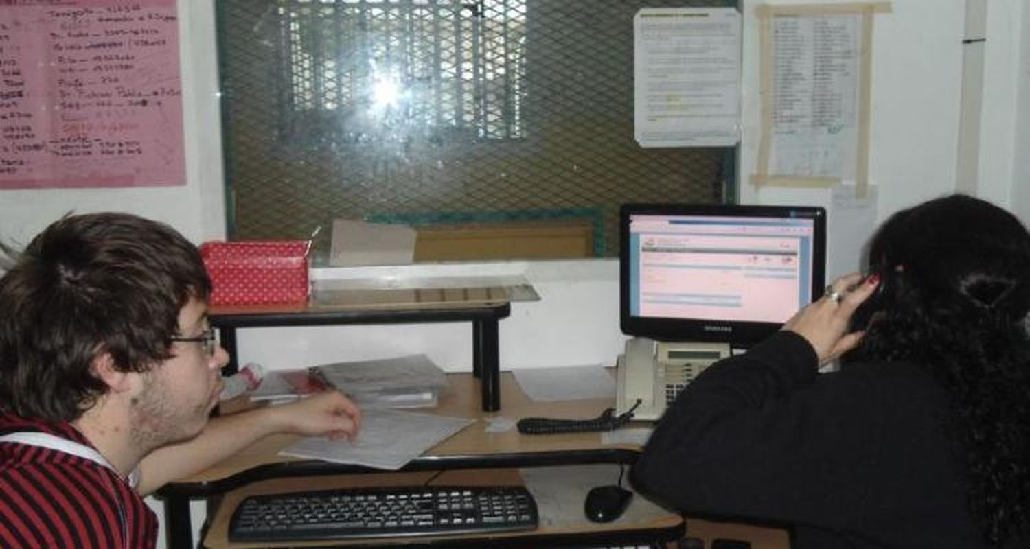 Medidas “correctivas o expulsivas” para la telefonista que no atendió  un caso de urgencia