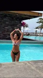 María Fernanda Callejón disfruta el verano