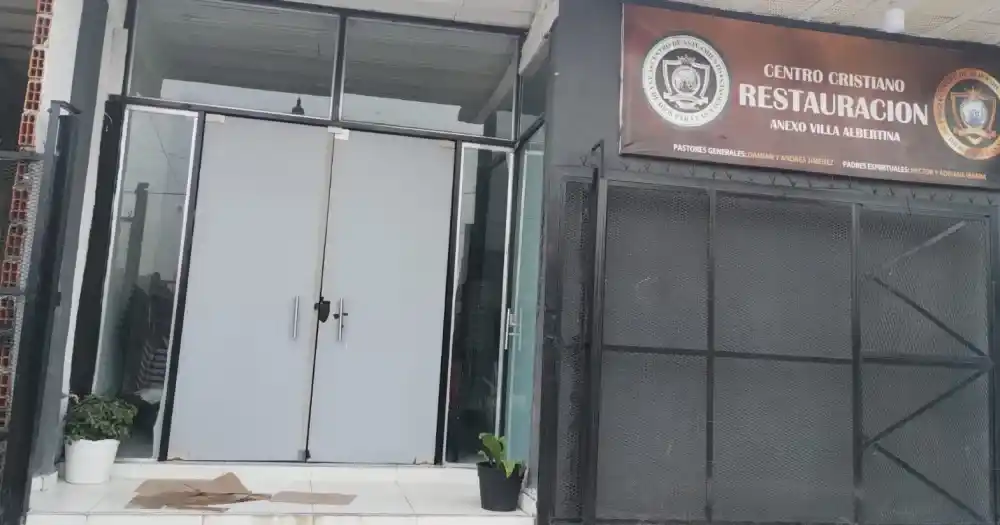 La iglesia donde balearon a la menor (La Unión)