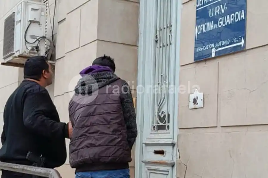 Desde el Centro de Monitoreo, reconocieron al autor de un robo y lograron atraparlo