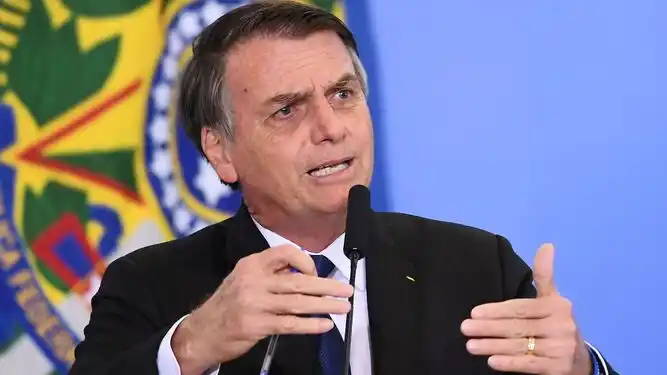 Bolsonaro: “Si no fuera por Pinochet, Chile hoy sería una Cuba”