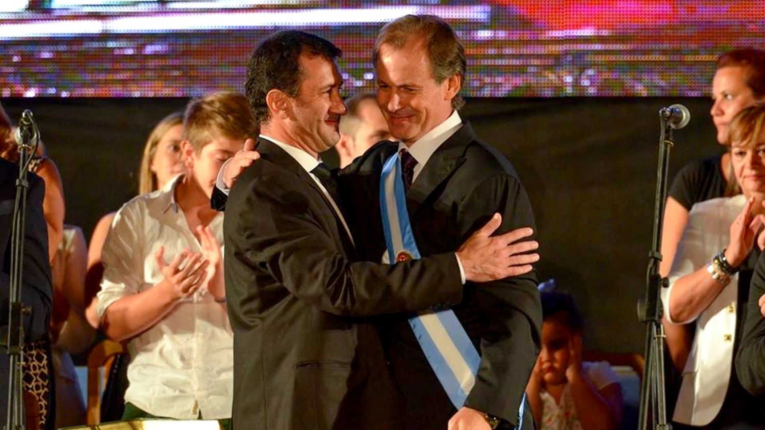 Sin Urribarri, el PJ mostró unidad y "Juntos por el Cambio" irá a internas 