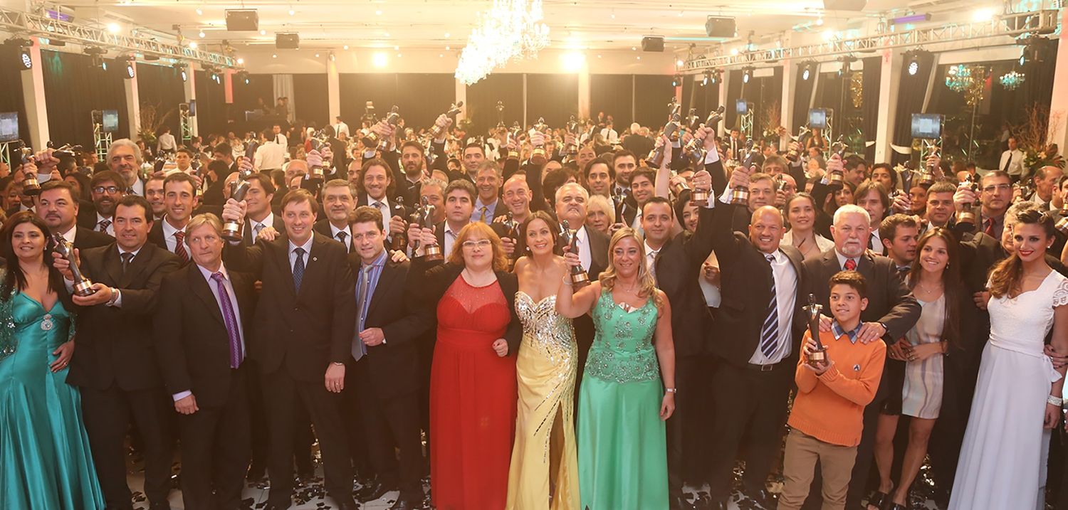 Premios El Brigadier, 40 años reconociendo al empresariado local