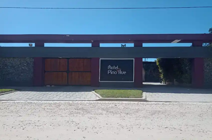 UTHGRA exige reincorporar a la mucama que despidió un hotel alojamiento