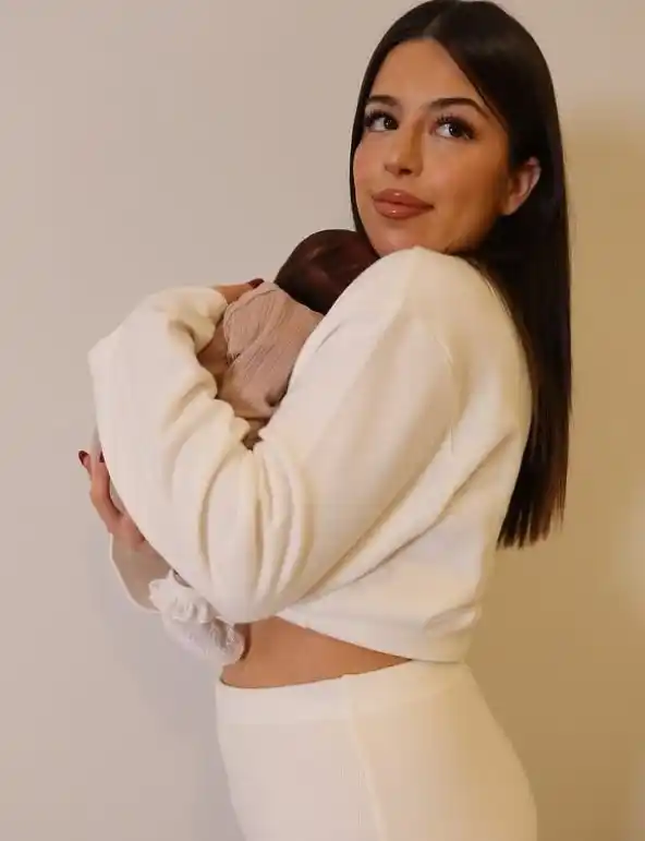 La tercera en discordia