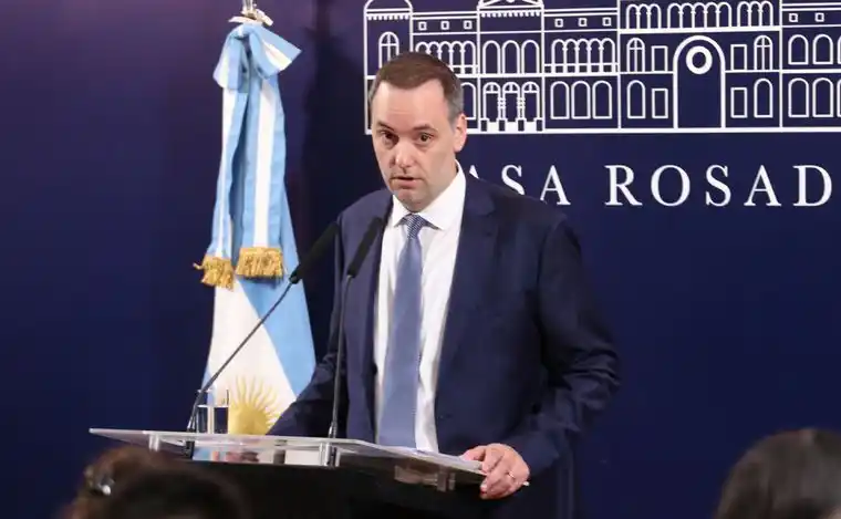 Adorni deseó que el 24 de marzo sea "un día en paz y de reflexión para todos”