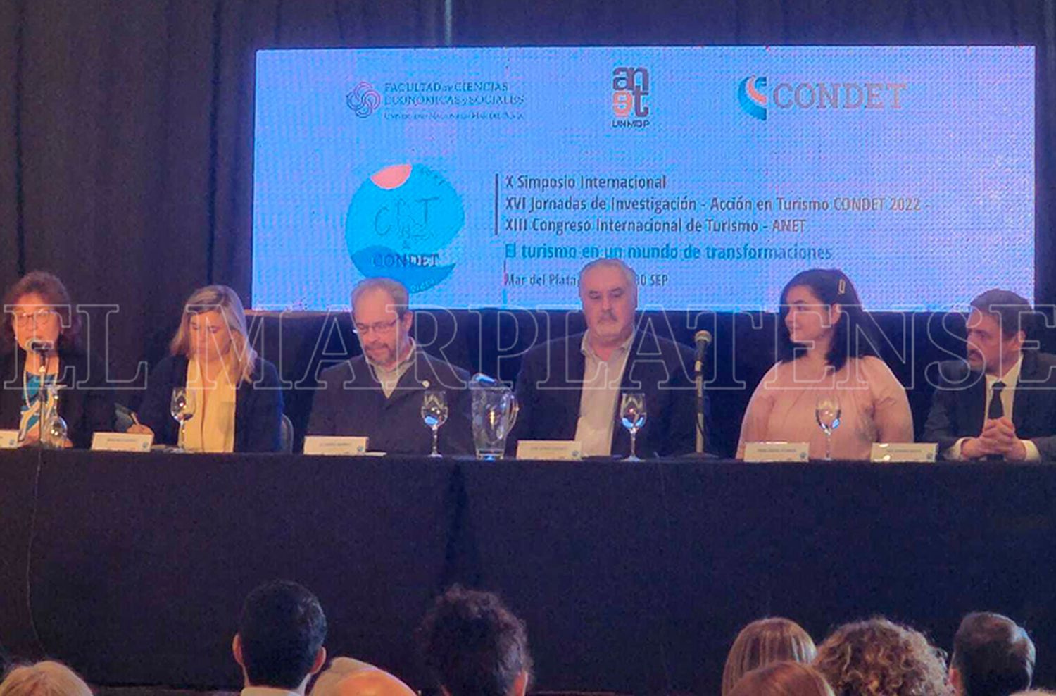 Con más de 1000 inscriptos, comenzó el Congreso de Turismo en Mar del Plata