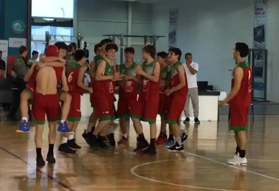 Con presencia local, Entre Ríos aplastó a Buenos Aires y se metió en la final 