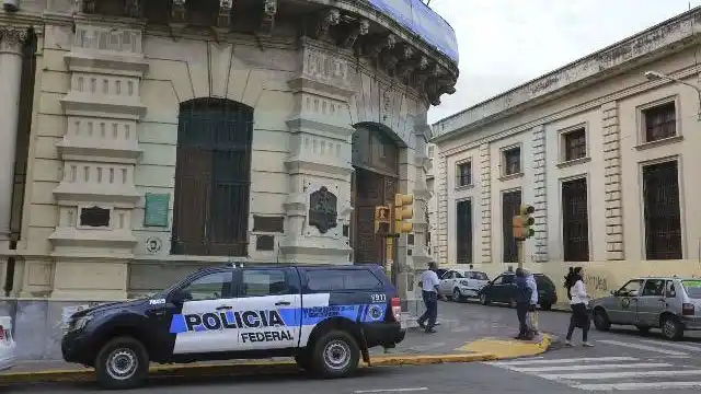 Allanan nuevamente la Municipalidad de Paraná por lavado de dinero