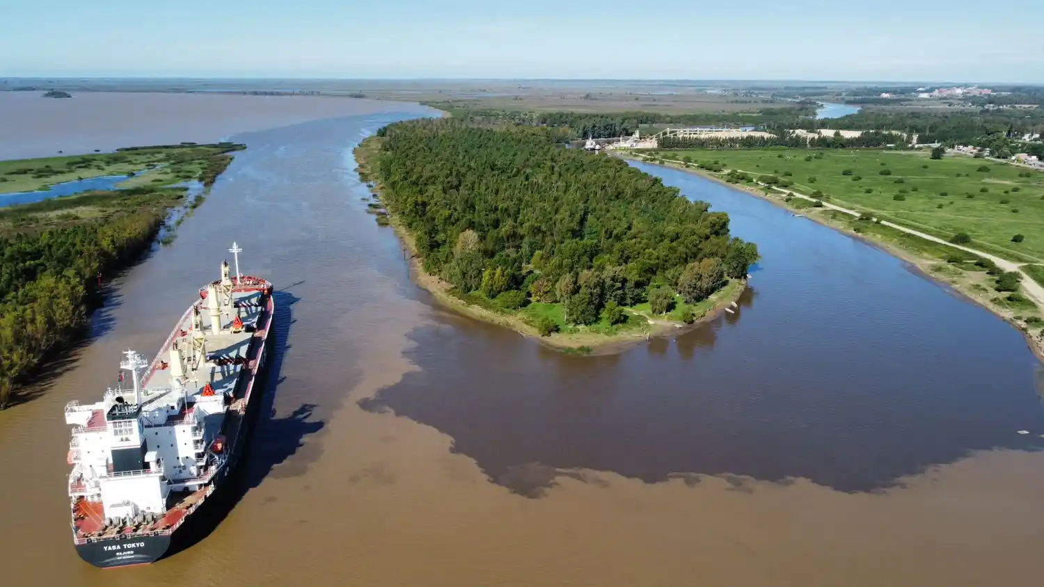 Cloacas desagüe al río