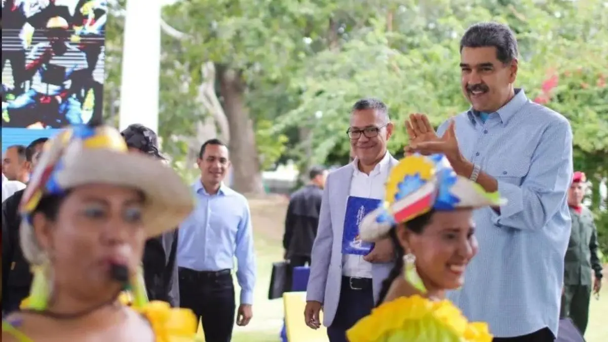 Ante las «cuentas regresivas» de la derecha, Maduro llama a PULIR LOS FUSILES